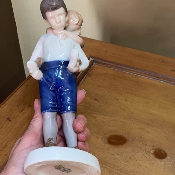 B&G Royal Copenhagen Playfellows Figurine - Picture 5 of 6